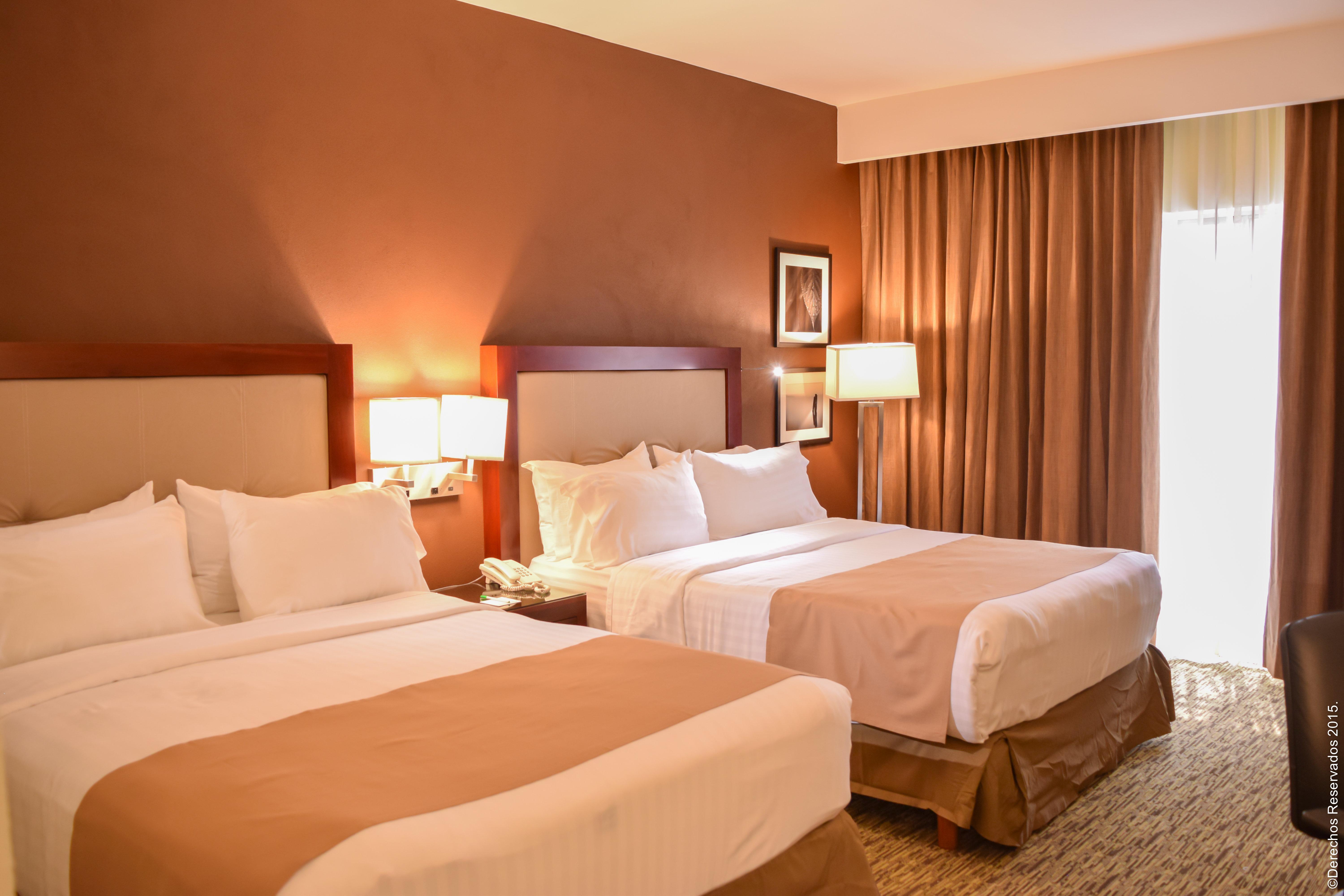 Holiday Inn Leon By Ihg Exteriör bild