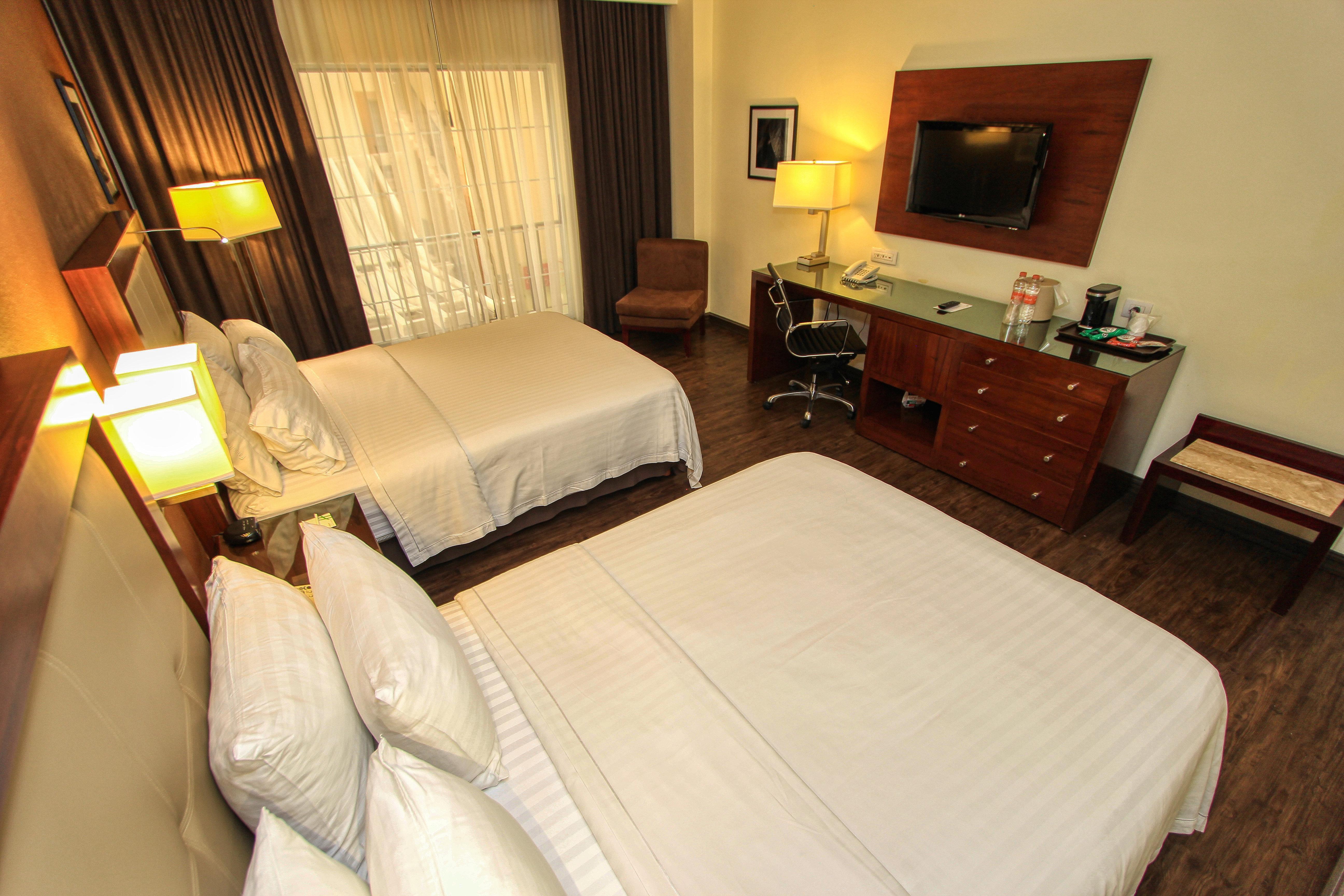 Holiday Inn Leon By Ihg Exteriör bild